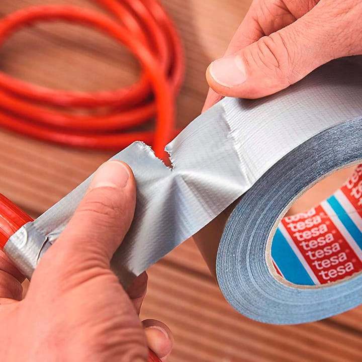 Tesa-Tasma-naprawcza-DUCT-PRO-czarna-50mm-74613-Kod-producenta-74613-00002-00.jpg